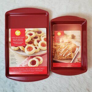WILTON Red Non-Stick Metal Large Baking Cookie Sheet + 13x9 Oblong Cake Pan Set